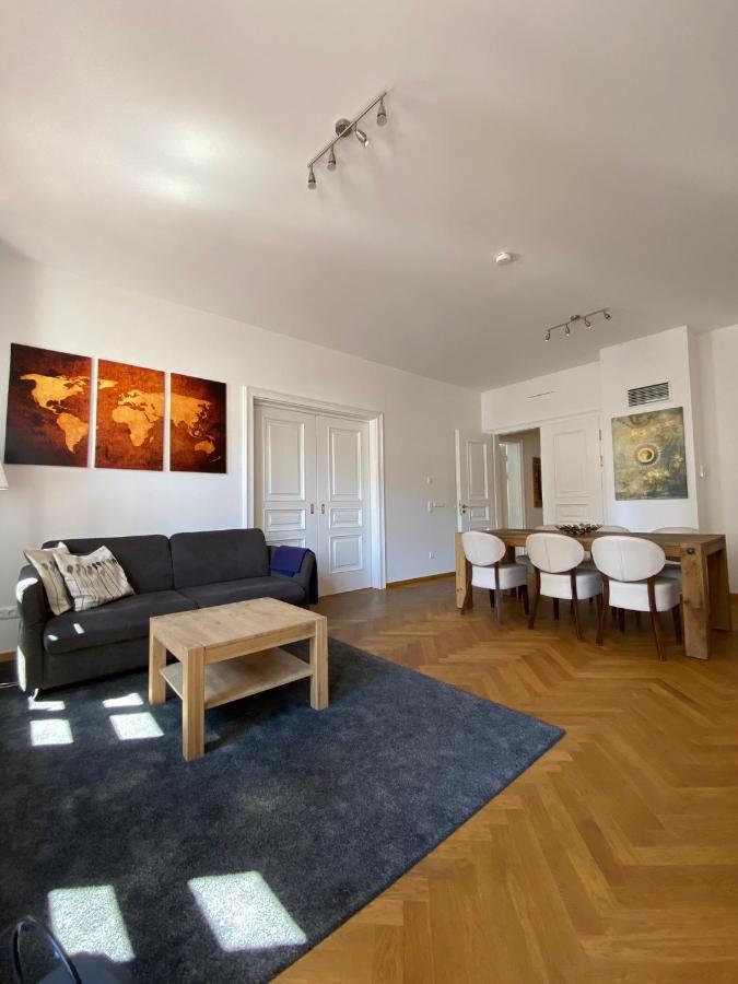 Grosszuegiges Apartment Mit Blick Zur Frauenkirche Дрезден Экстерьер фото